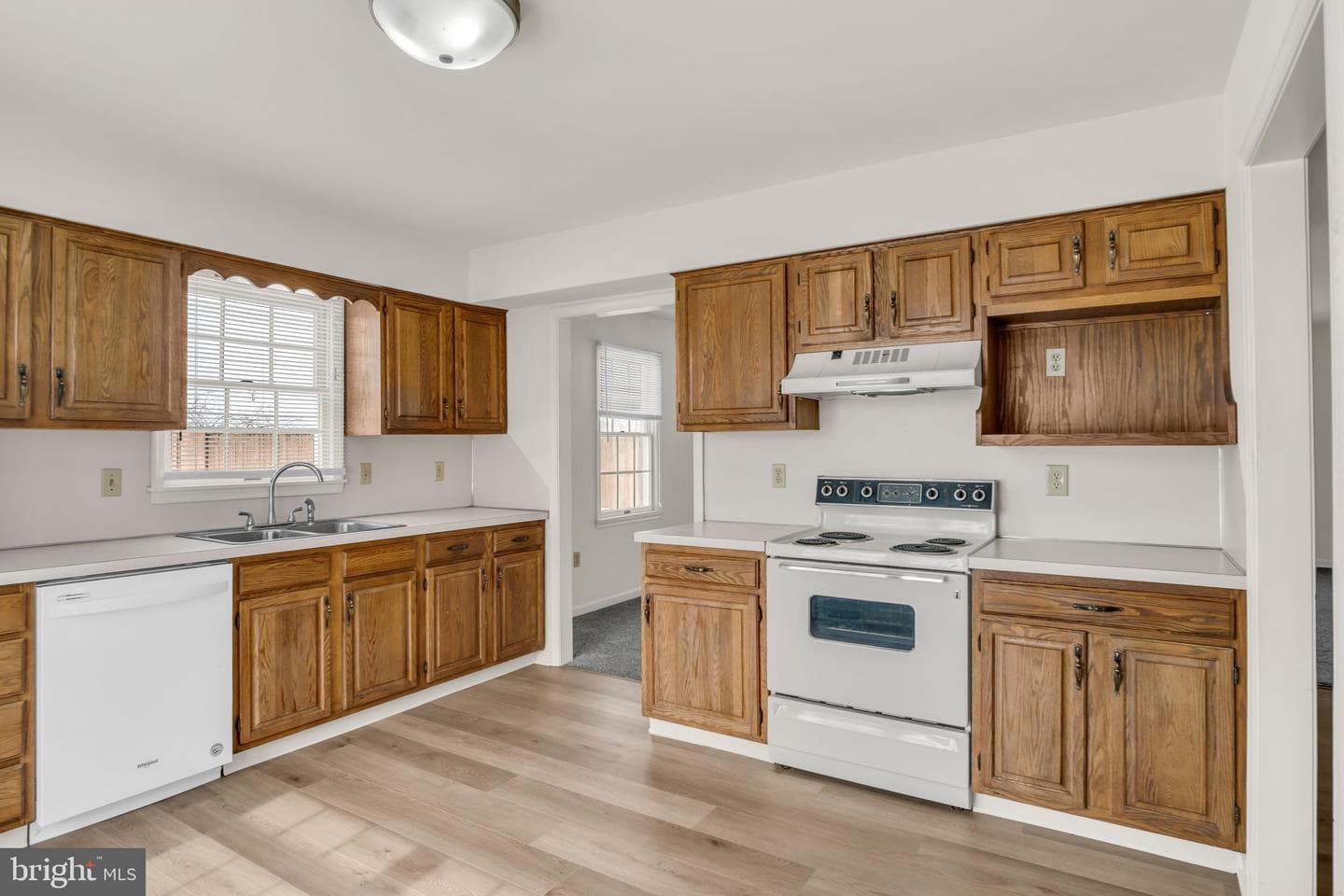 626 Park Ridge Drive photo 10