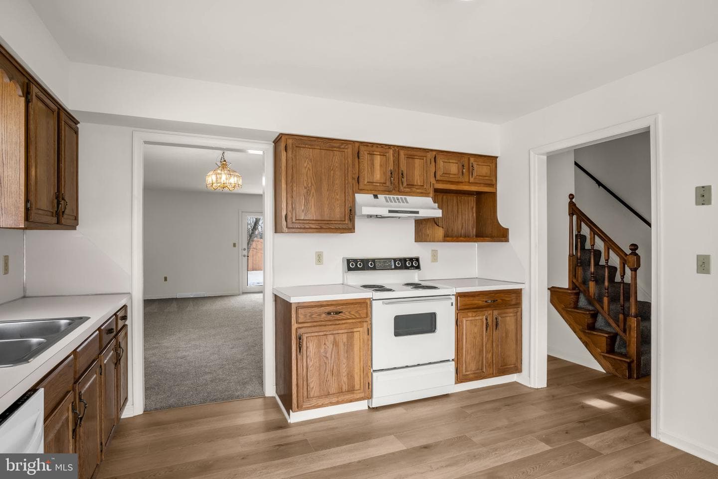 626 Park Ridge Drive photo 11