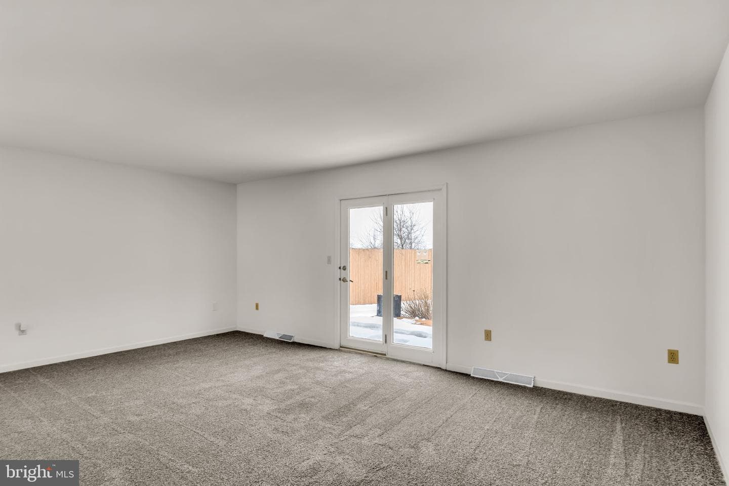 626 Park Ridge Drive photo 15