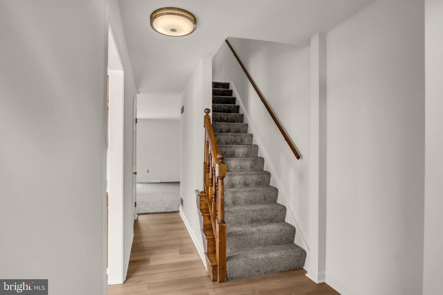 626 Park Ridge Drive photo 8