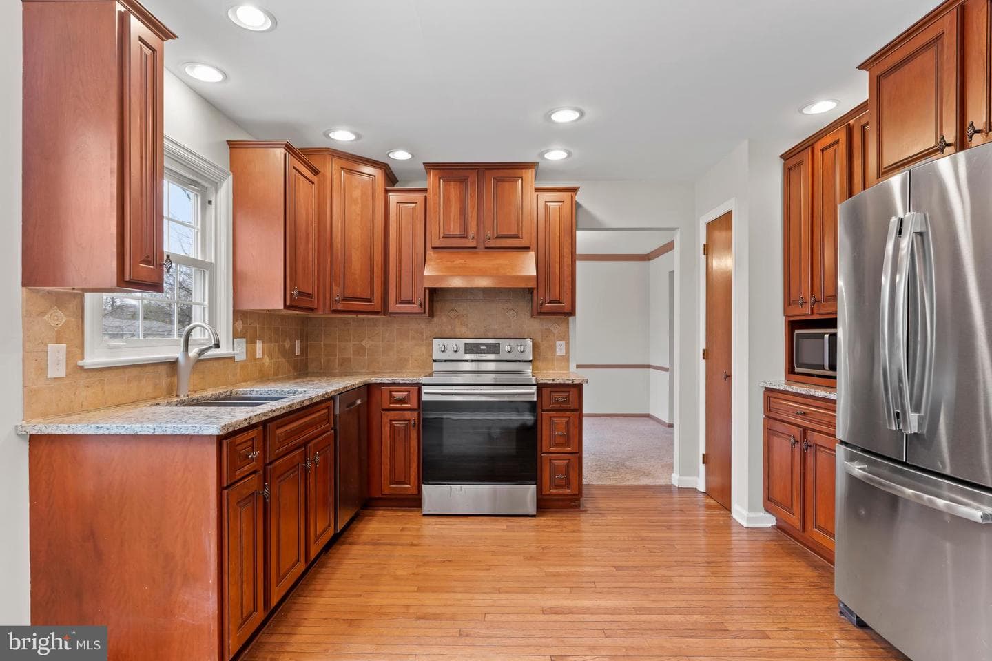 613 Fairway Drive photo 12