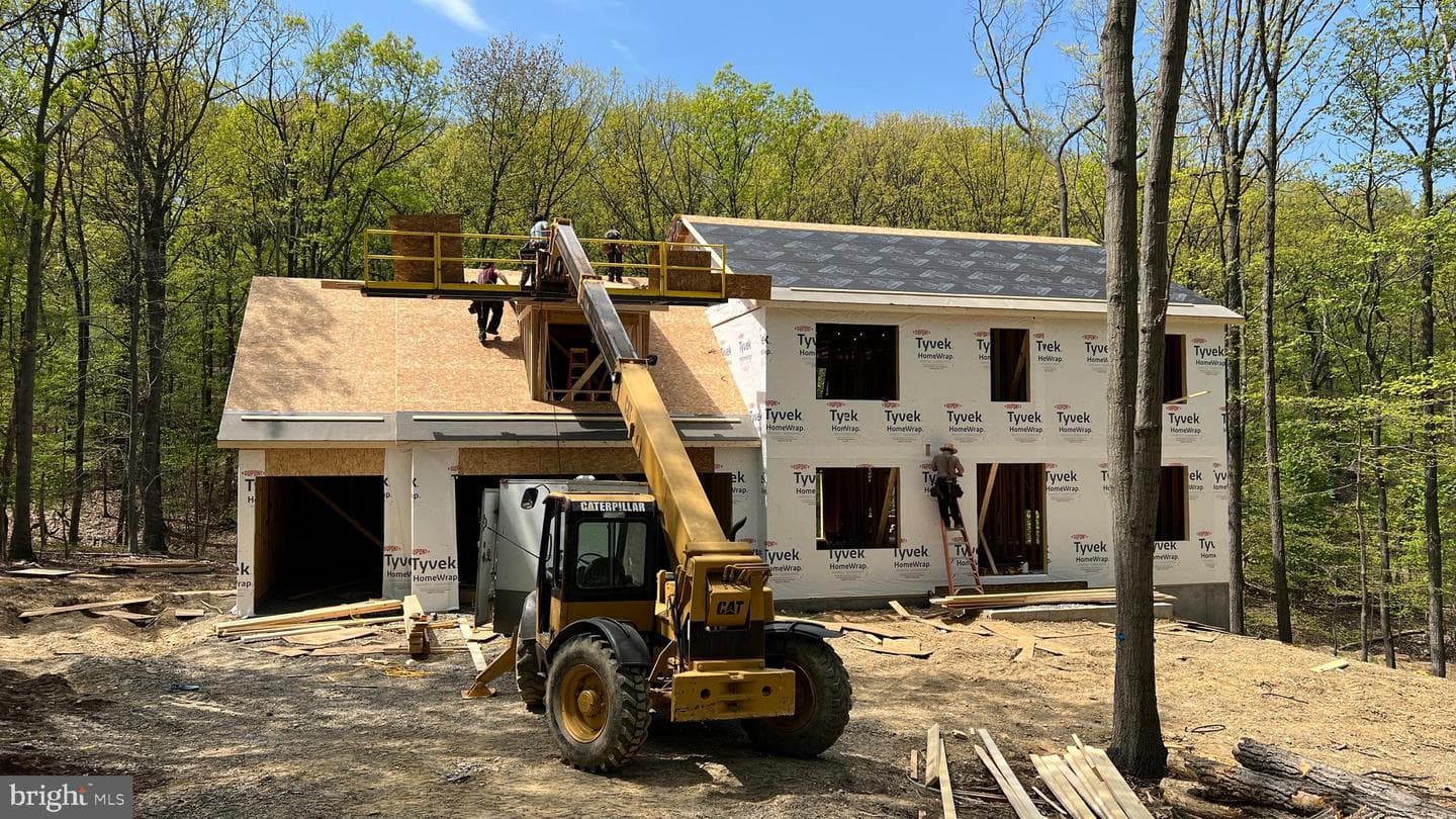 1163 Kuhn Road photo 22