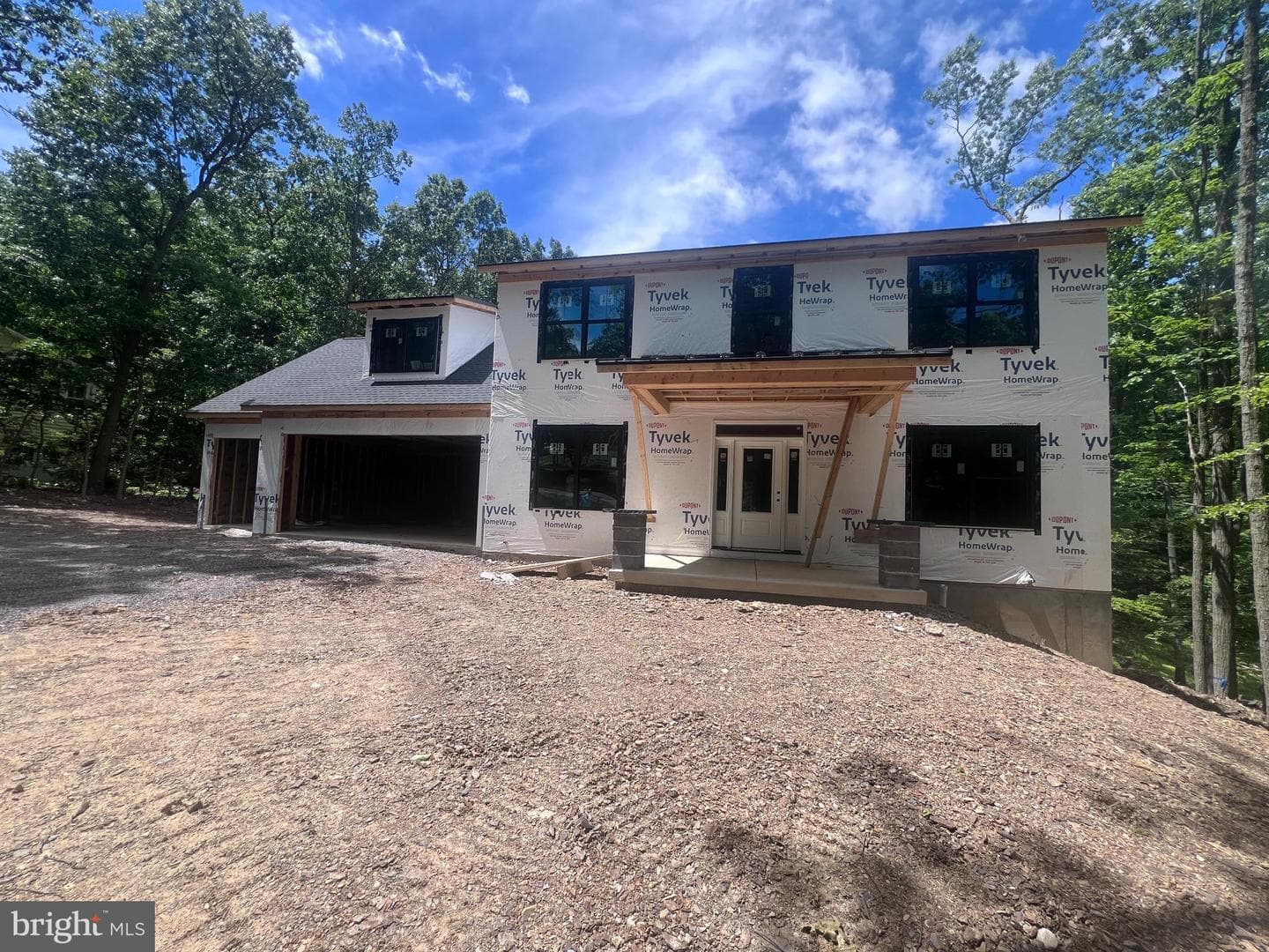 1163 Kuhn Road photo 4