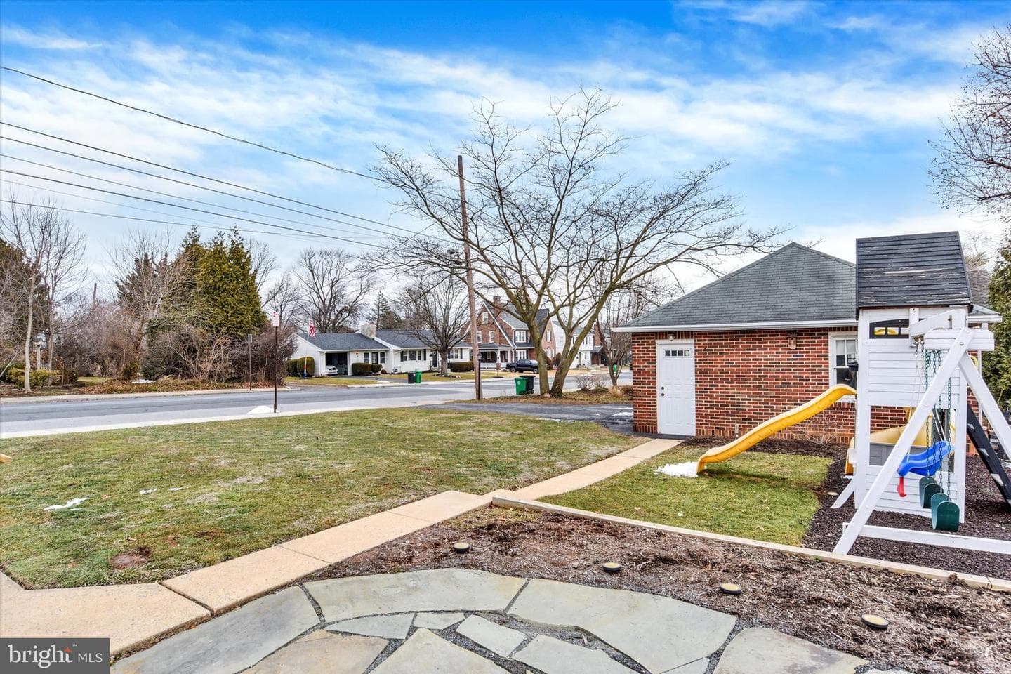 841 N Pitt Street photo 27