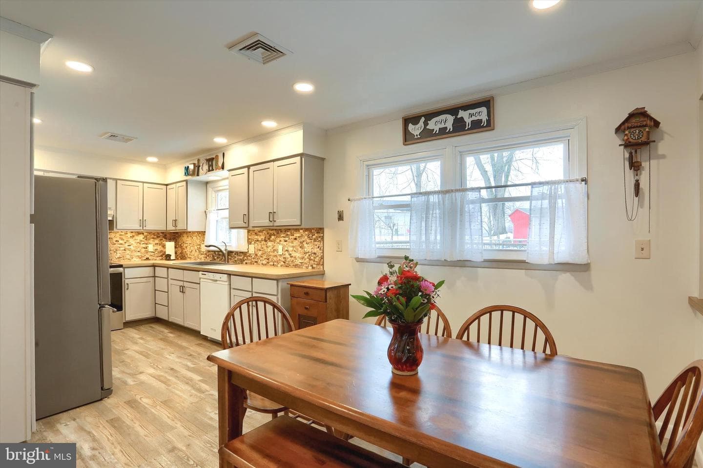 102 Fairway Drive photo 12