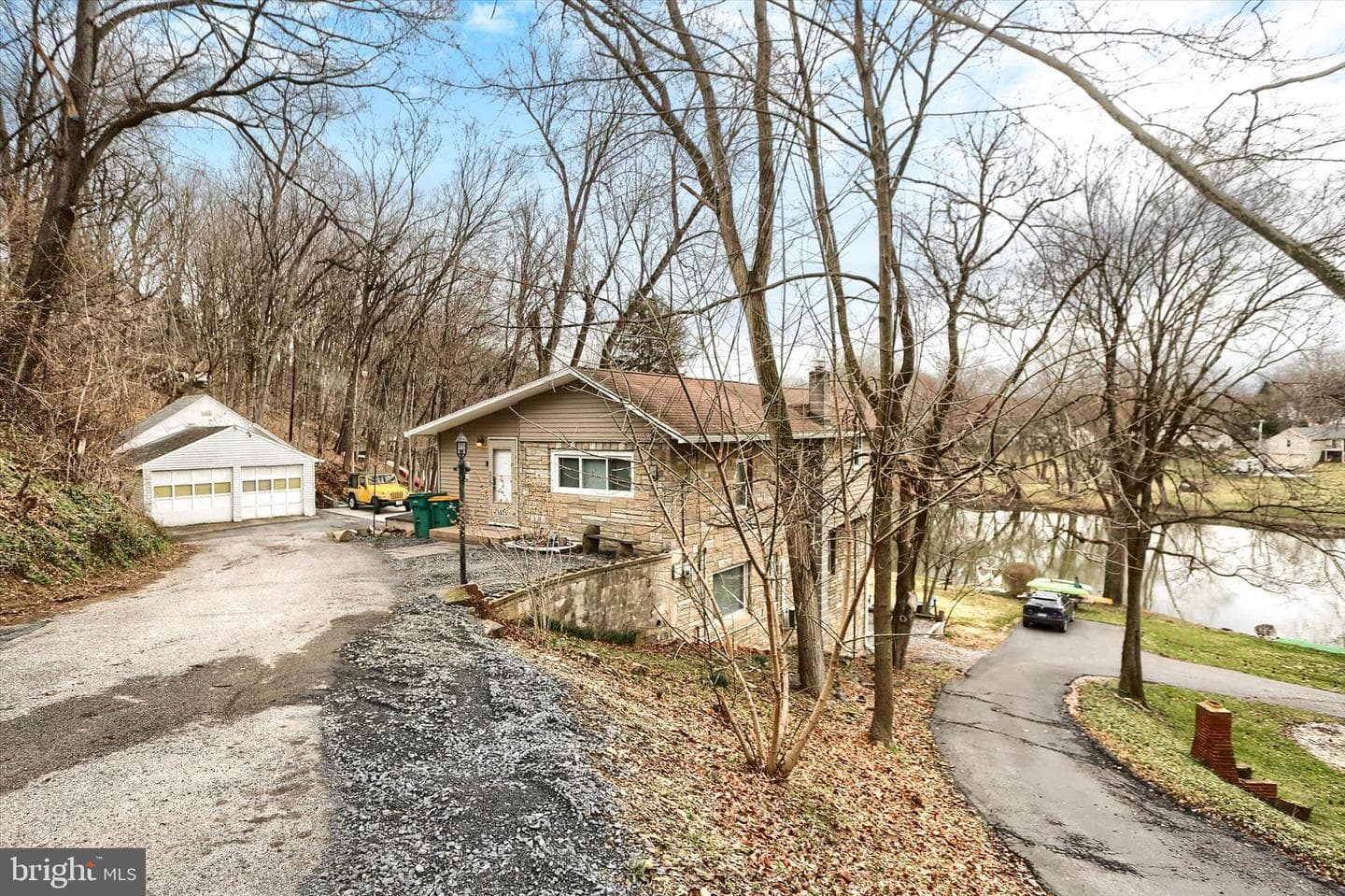 5605 Creekview Road photo 5