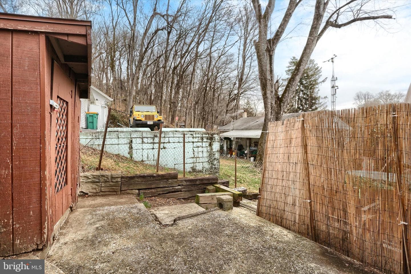 5605 Creekview Road photo 53
