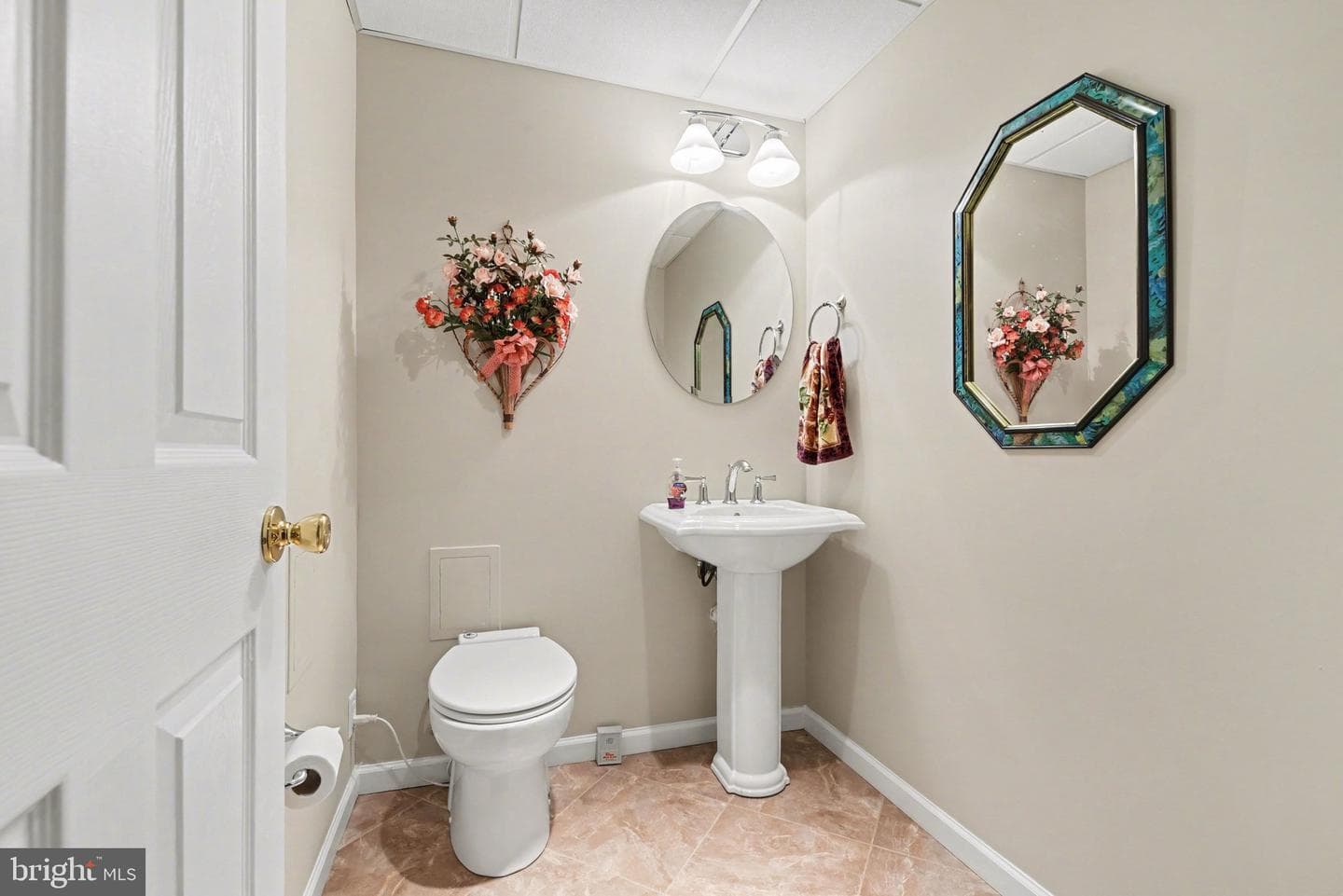 37 Blue Spruce Drive photo 19