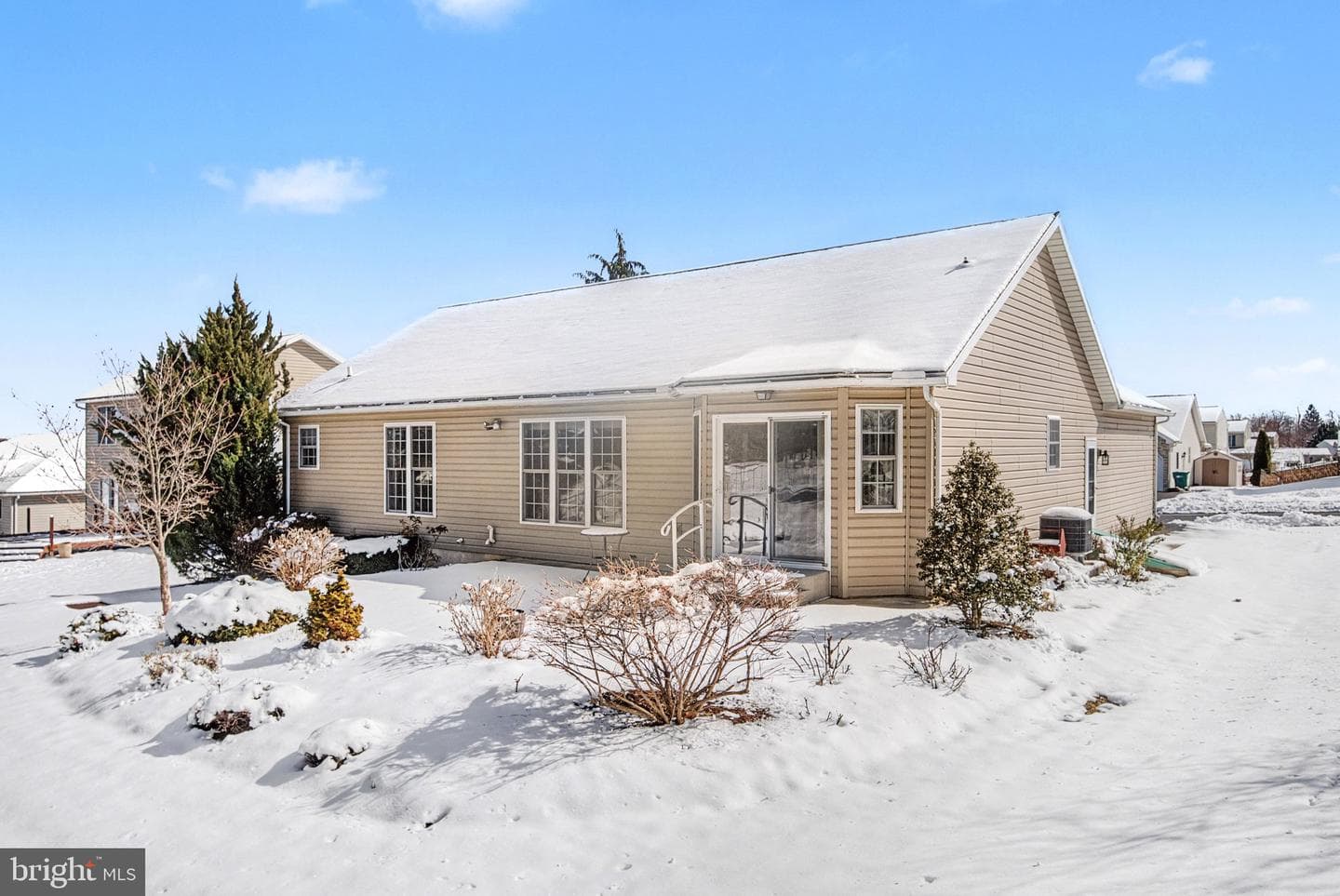 37 Blue Spruce Drive photo 26