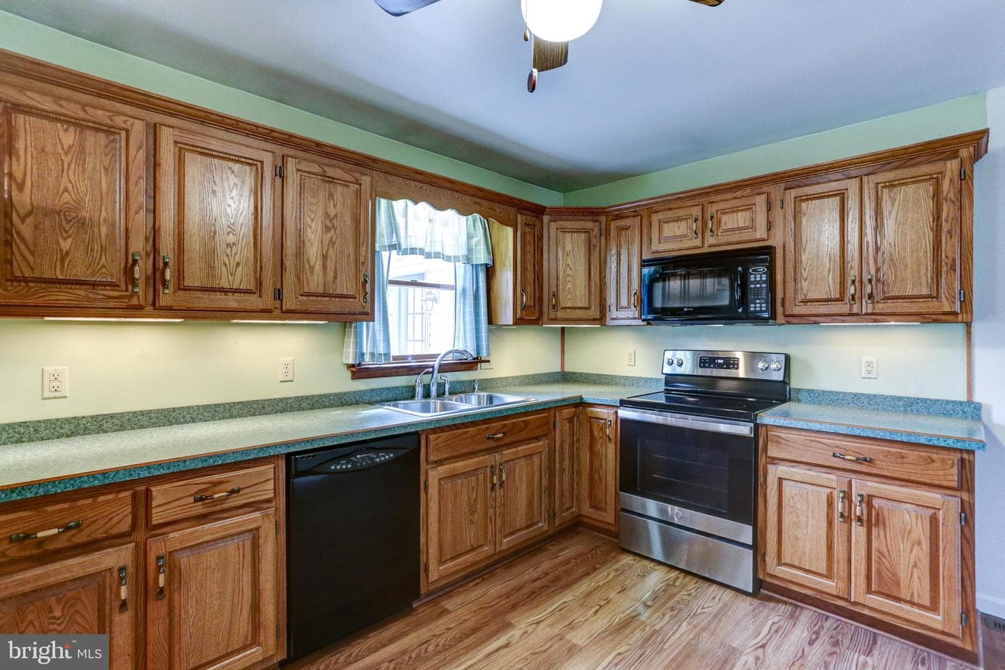 339 Stoner Road photo 17