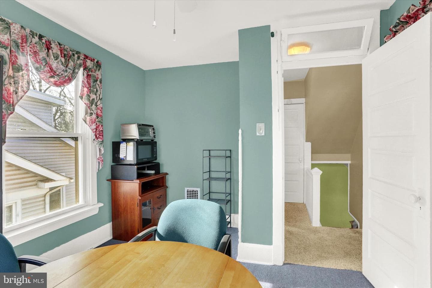 1544 Bridge Street photo 21