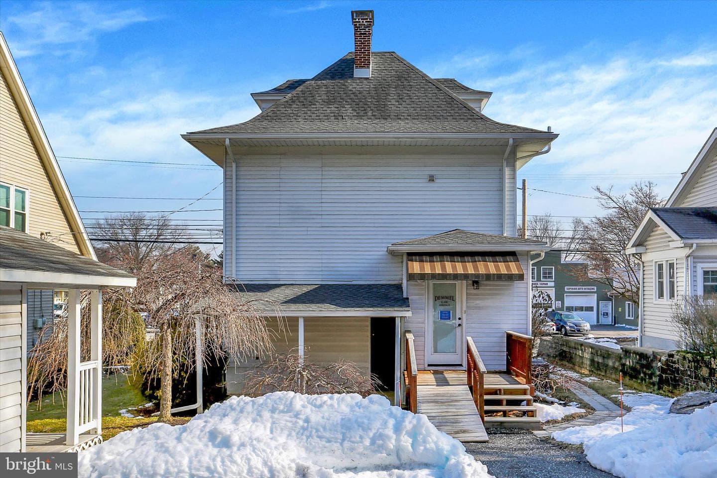 1544 Bridge Street photo 28