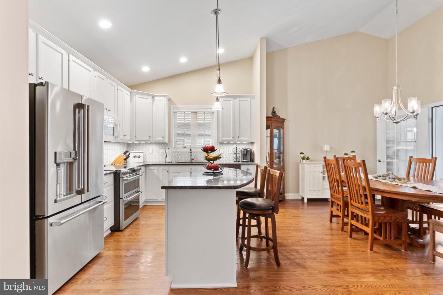 6120 Rivendale Court photo 10