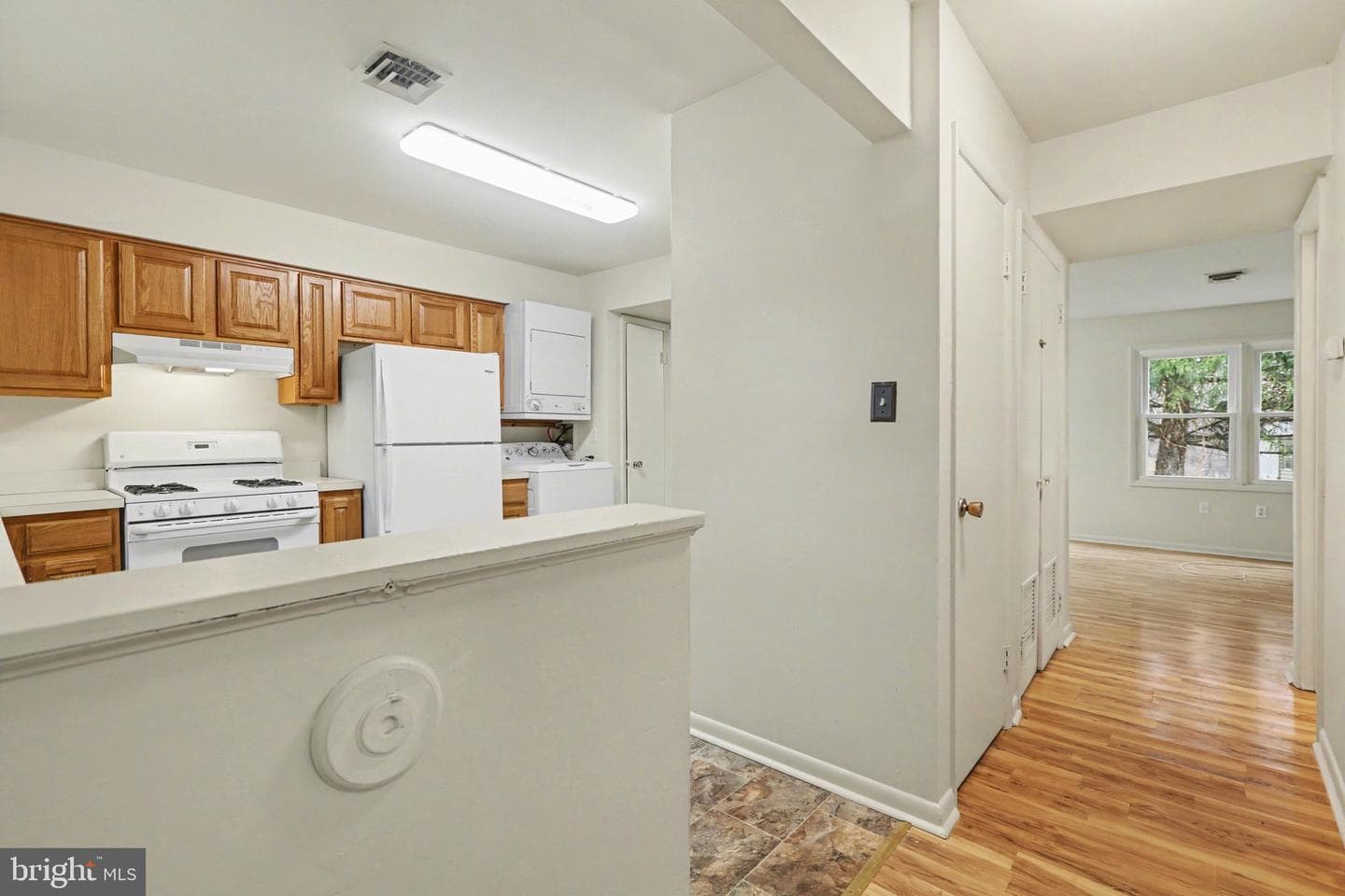 1725 English Drive photo 6