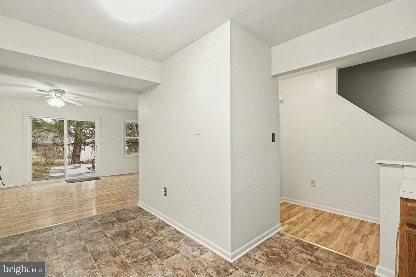 1725 English Drive photo 8