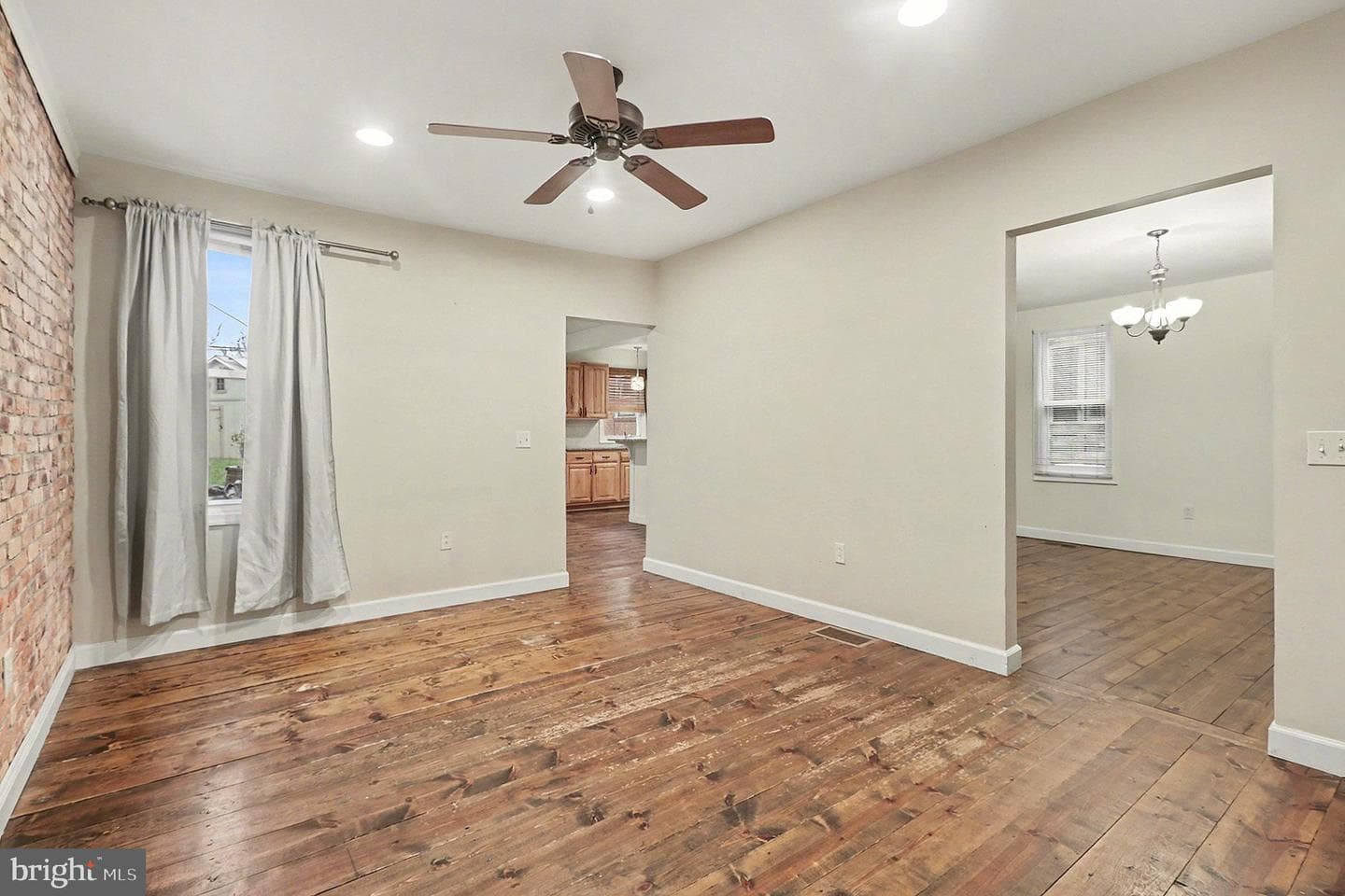 55 Big Spring Avenue photo 10