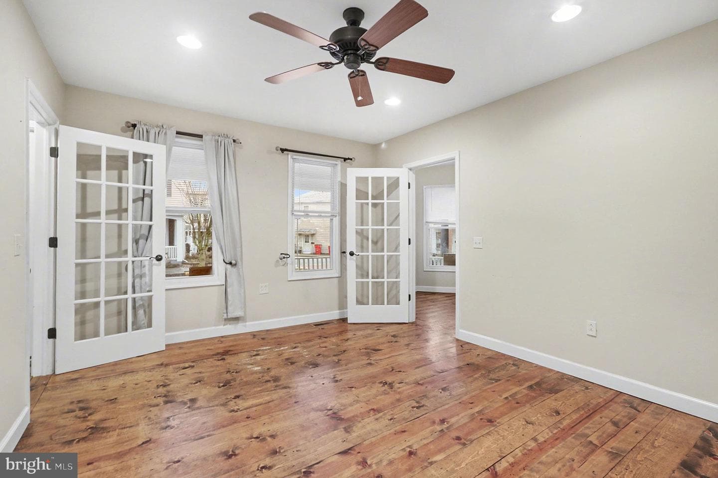 55 Big Spring Avenue photo 12