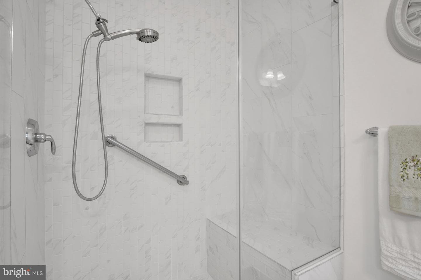 406 General Drive photo 20