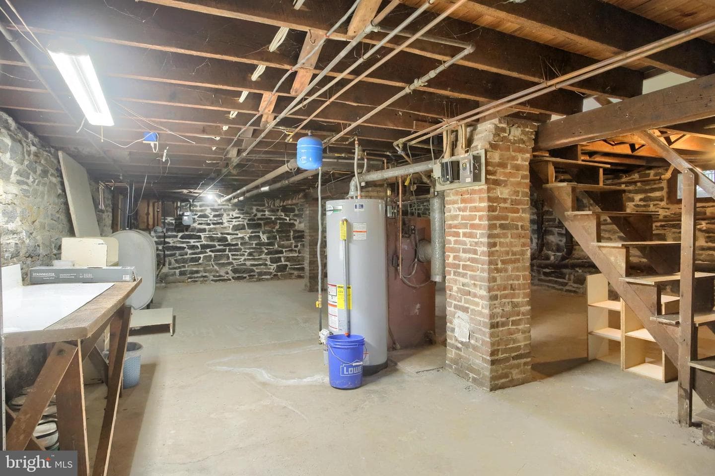 257 Arch Street photo 22