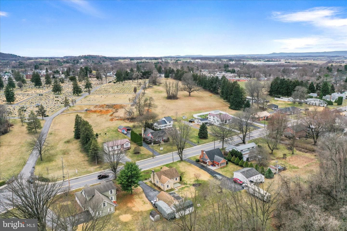301 Roxbury Road photo 33