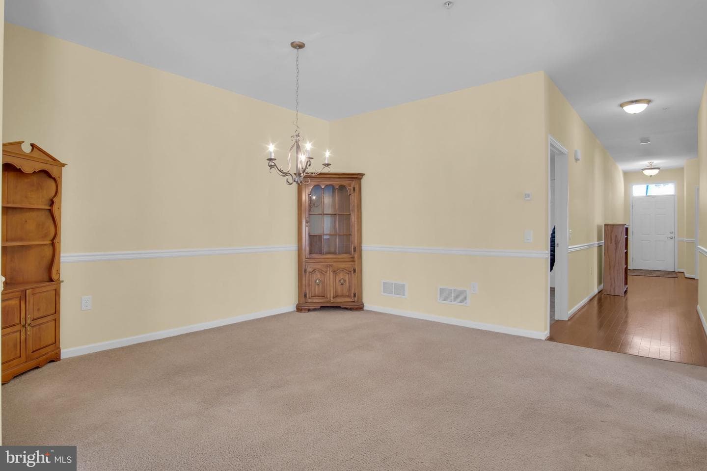 126 Congress Drive photo 5