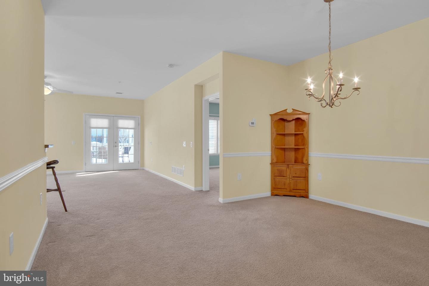 126 Congress Drive photo 6