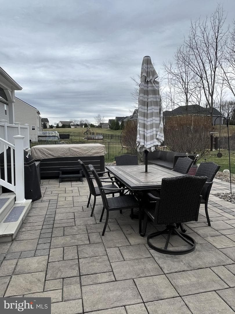 4 Hunt Place photo 64