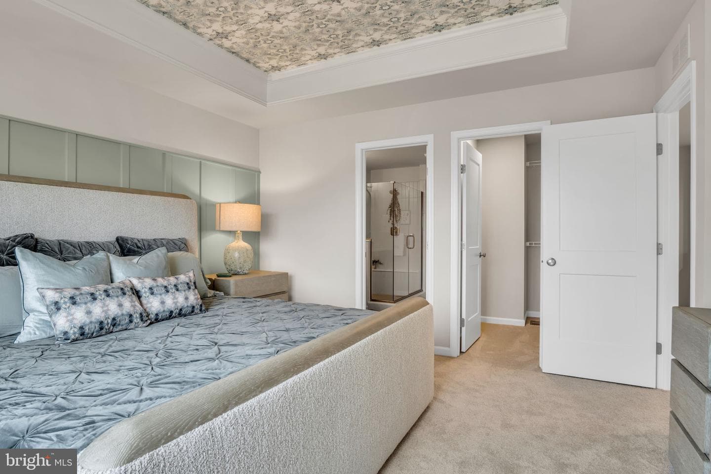 530 Coral Bells Drive photo 10