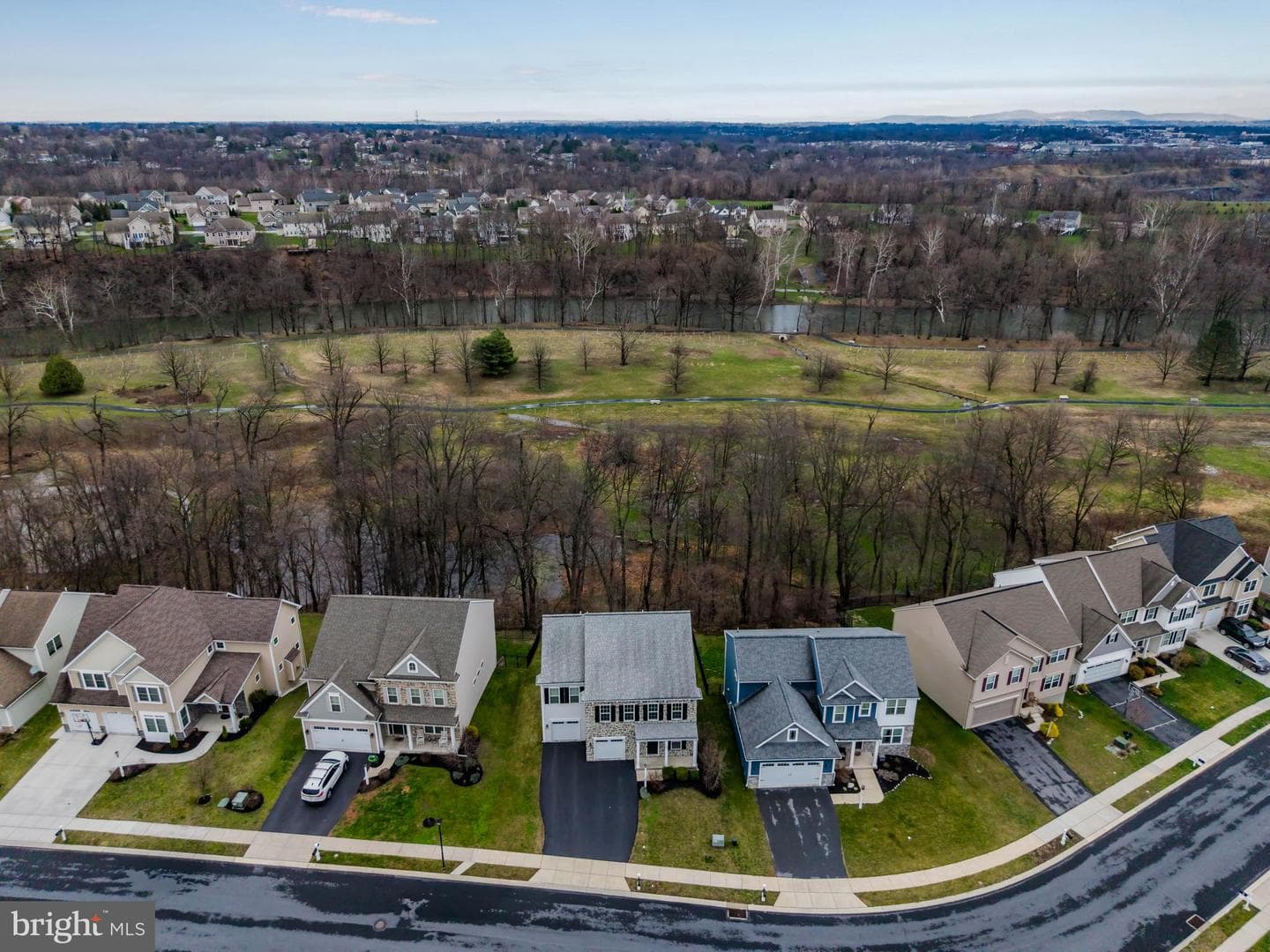 16 Bobolink Court photo 45