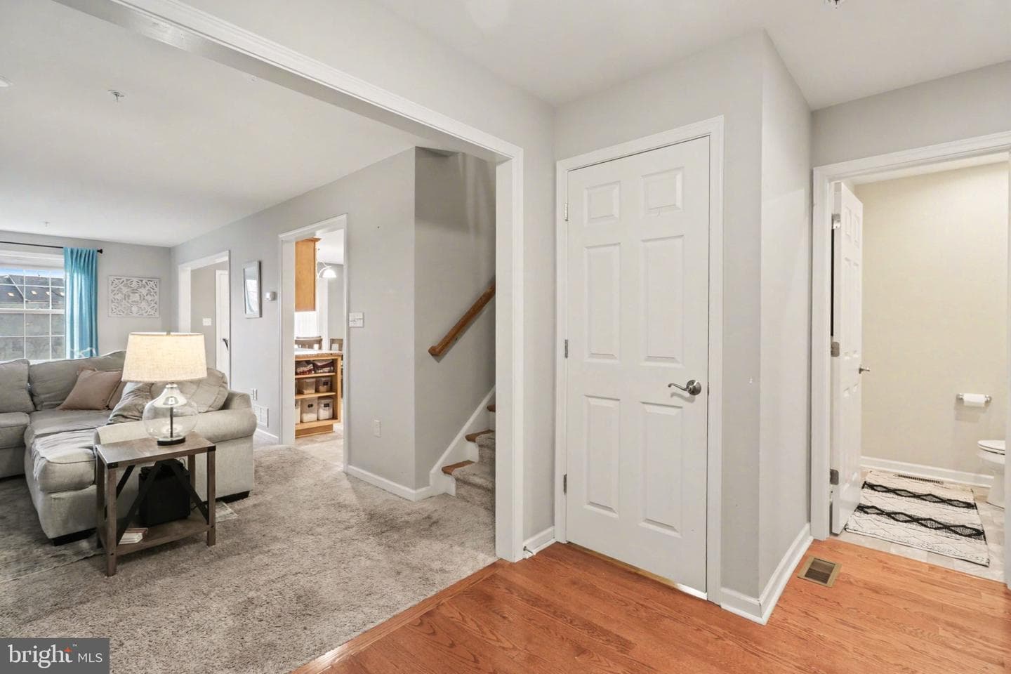 5260 Mendenhall Drive photo 3
