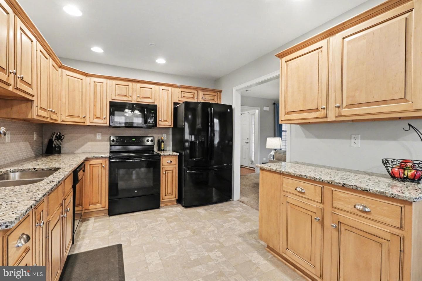 5260 Mendenhall Drive photo 7