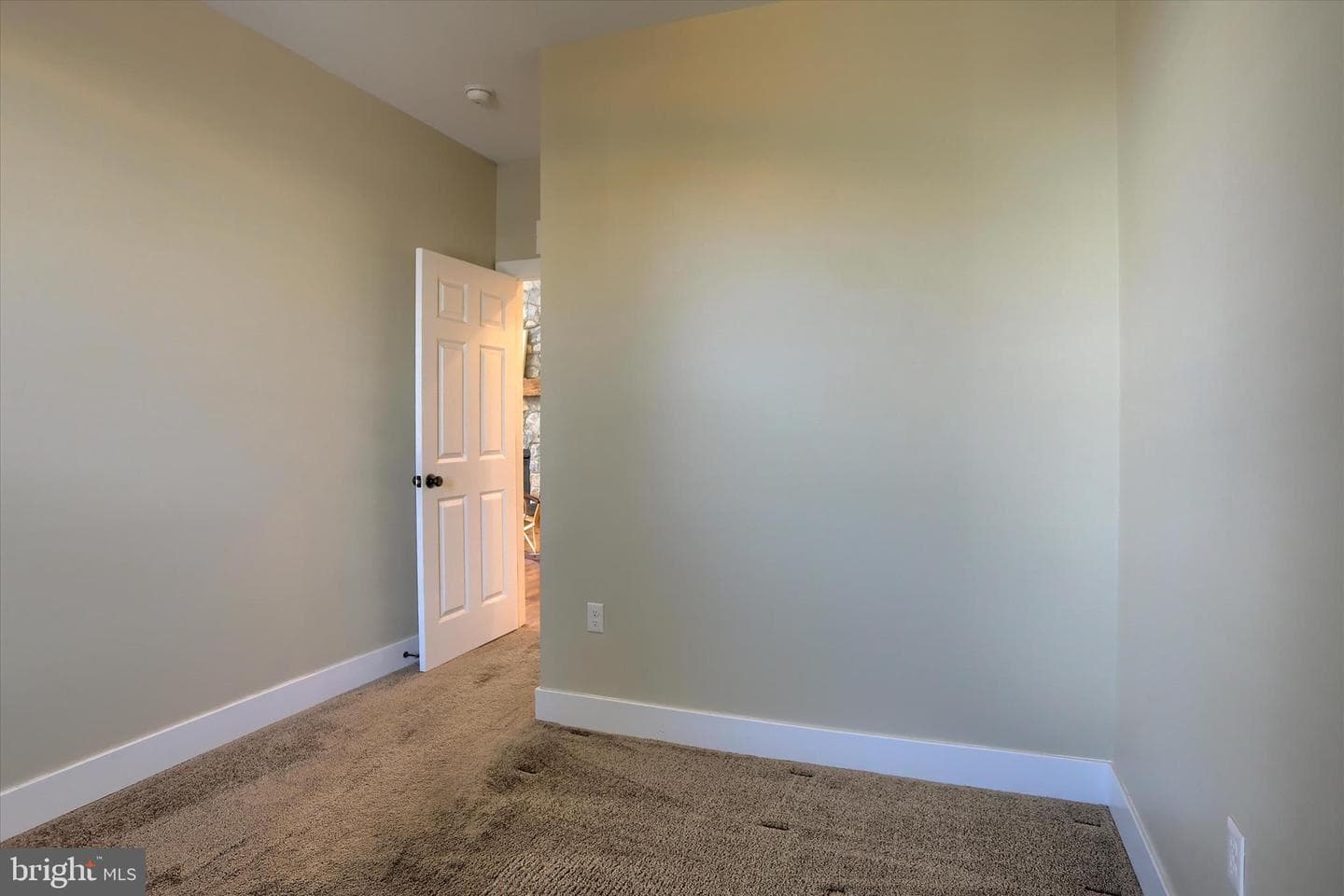 189 Highlander Way photo 18