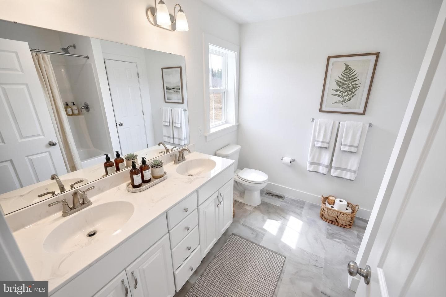 103 Madison Drive photo 6