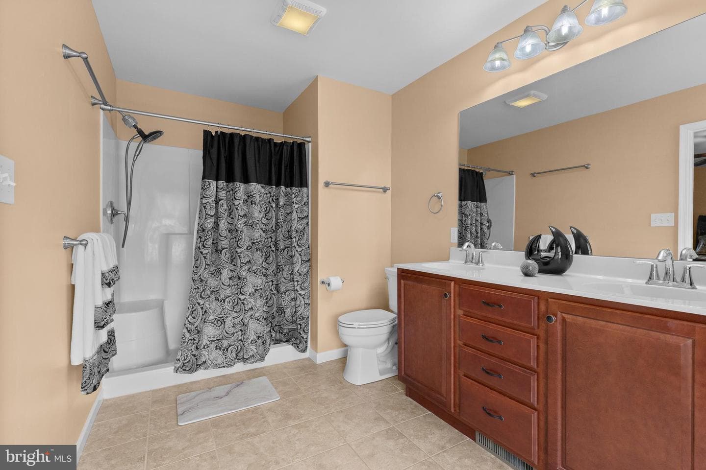 729 Westland Court photo 25