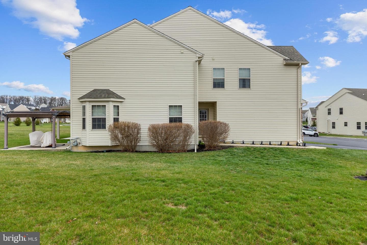 729 Westland Court photo 5