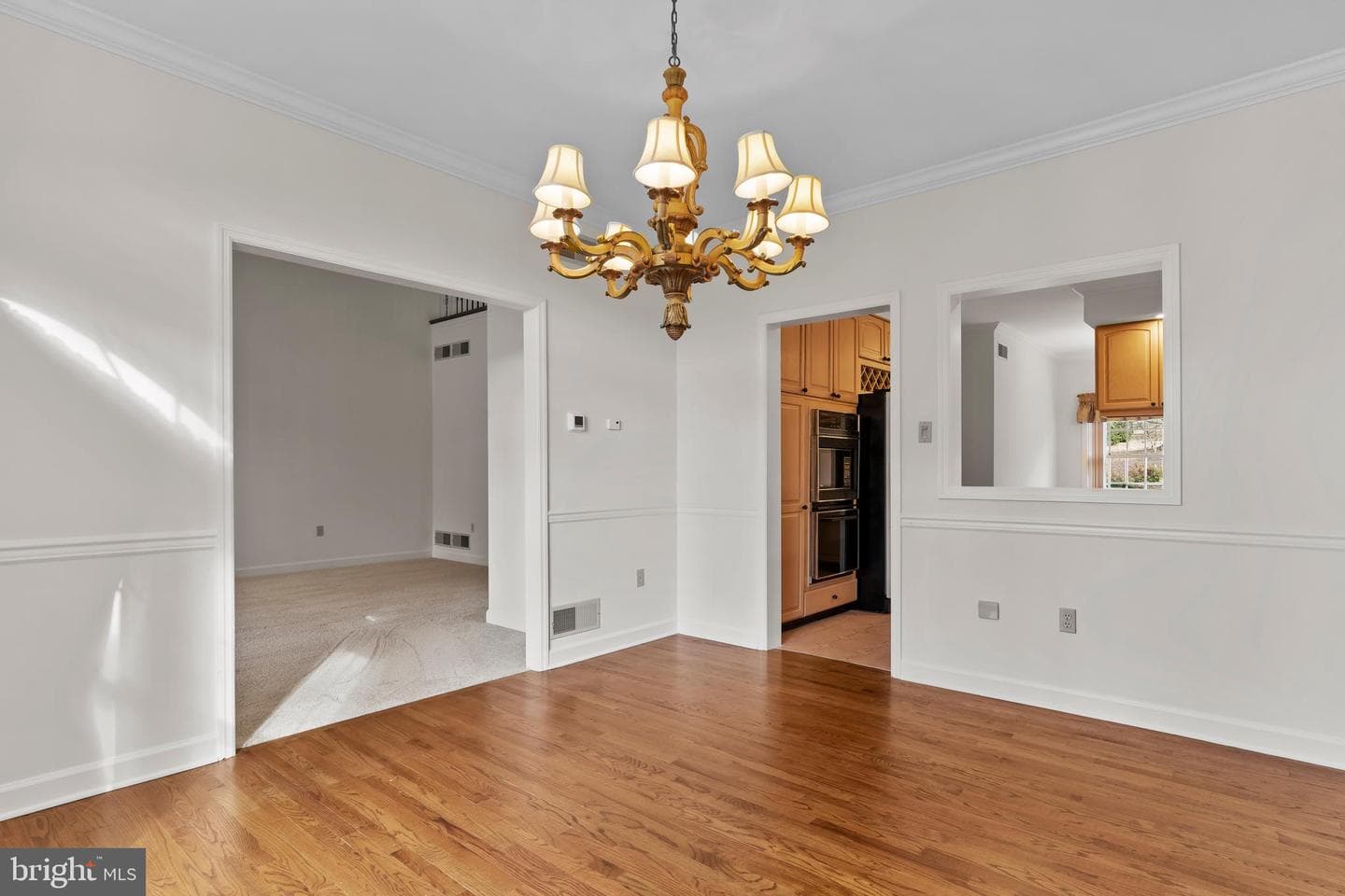 504 Bridgeview Drive photo 16