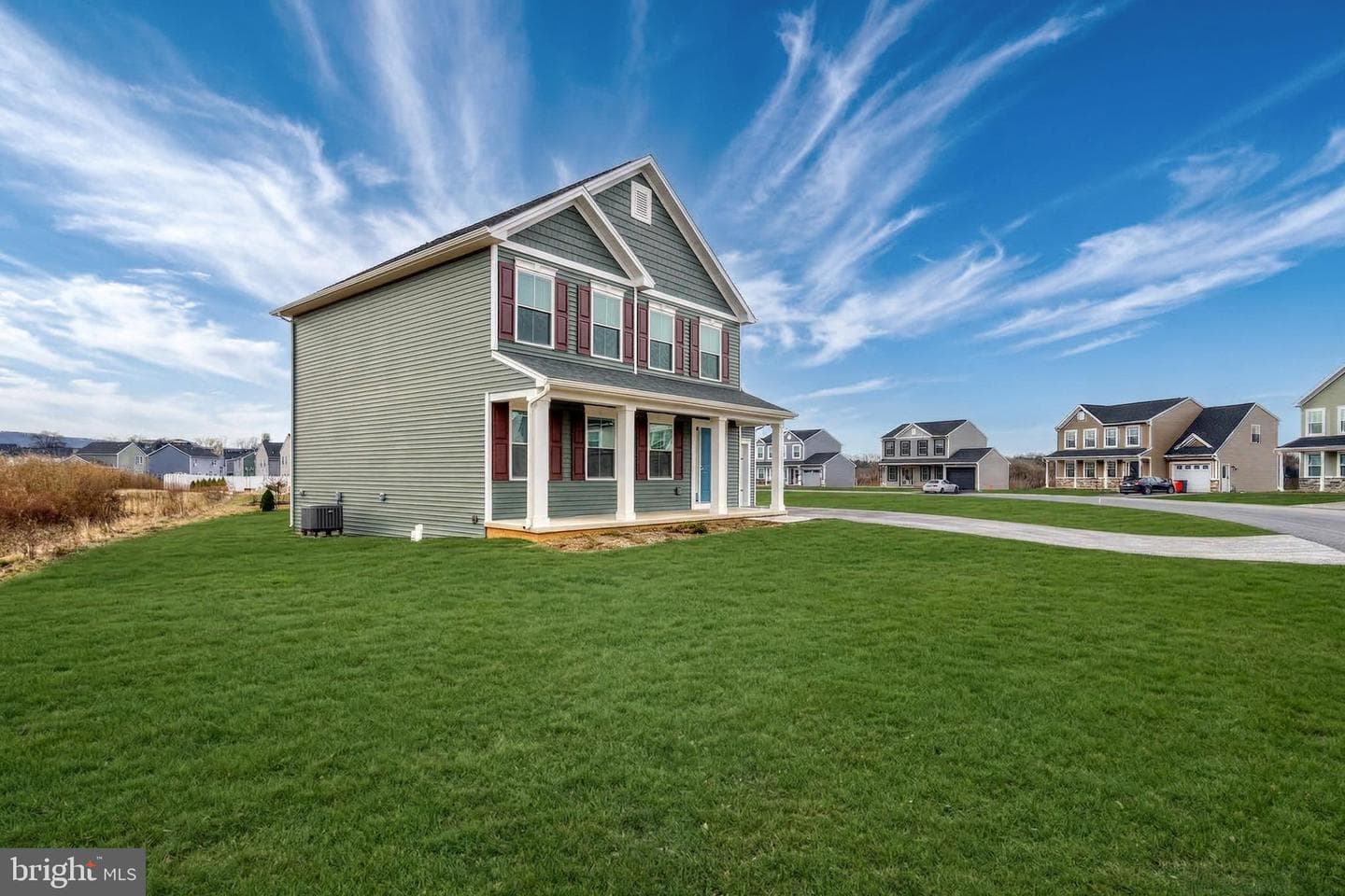 223 Woodridge Dr. photo 4