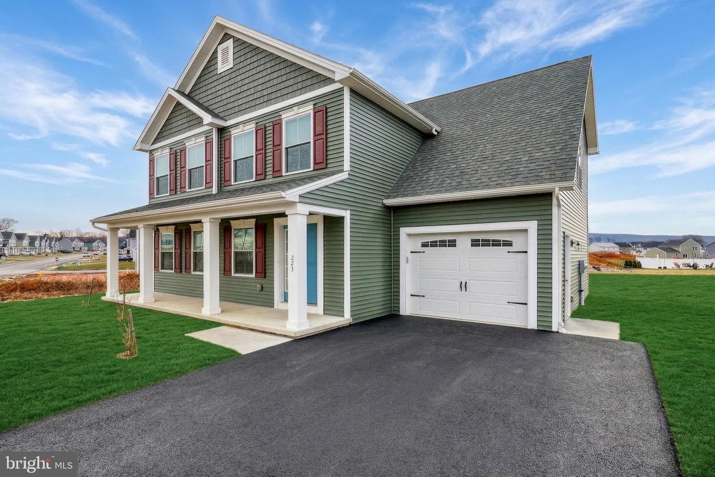 223 Woodridge Dr. photo 5