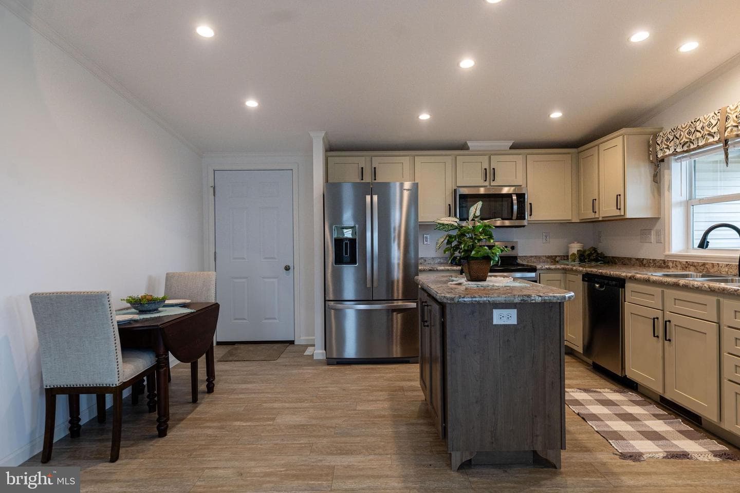 26 Burke Drive photo 23