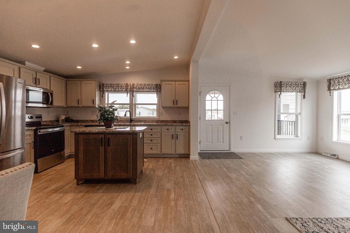 26 Burke Drive photo 28