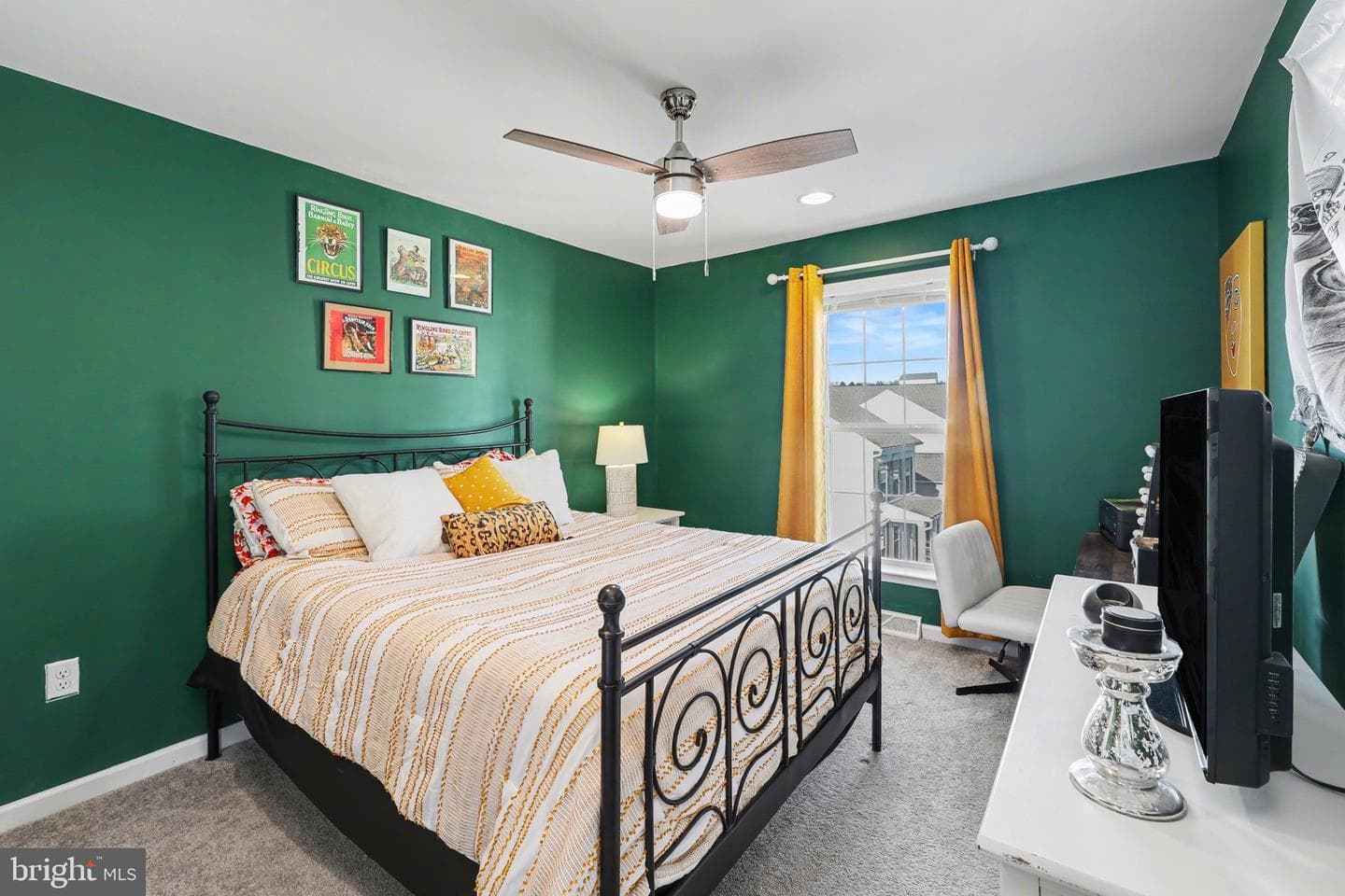 3111 Ben Street photo 10