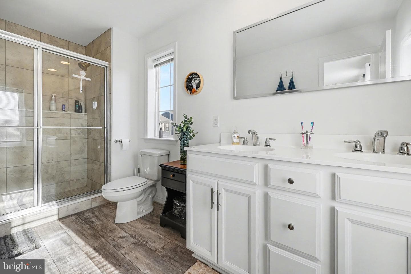 3111 Ben Street photo 13