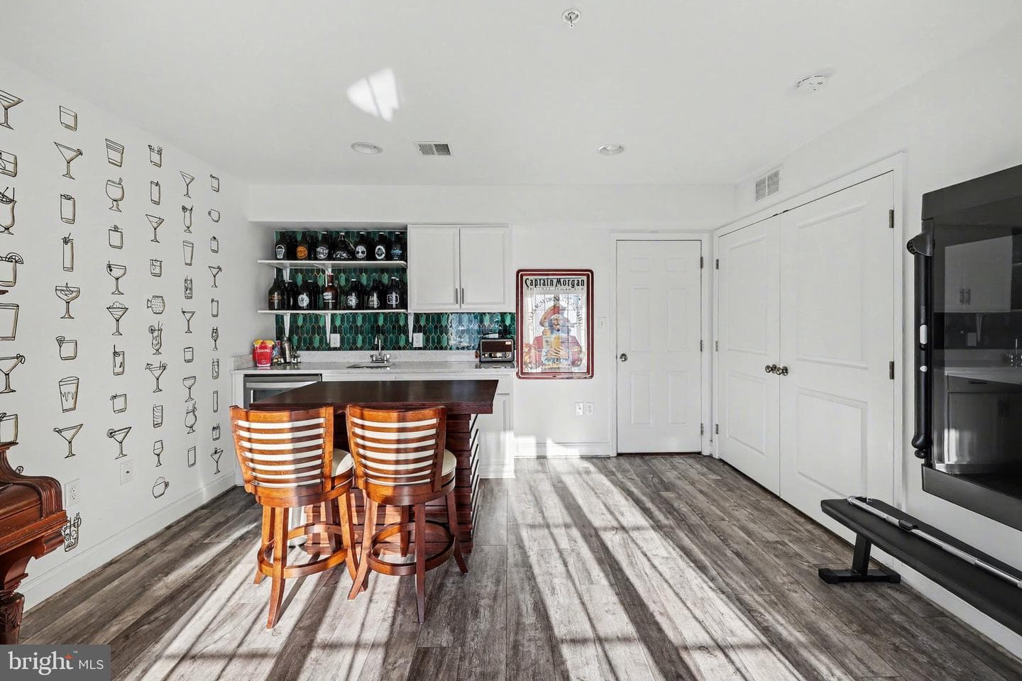 3111 Ben Street photo 18