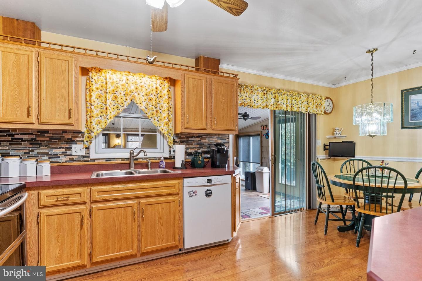 481 Centerville Road photo 12