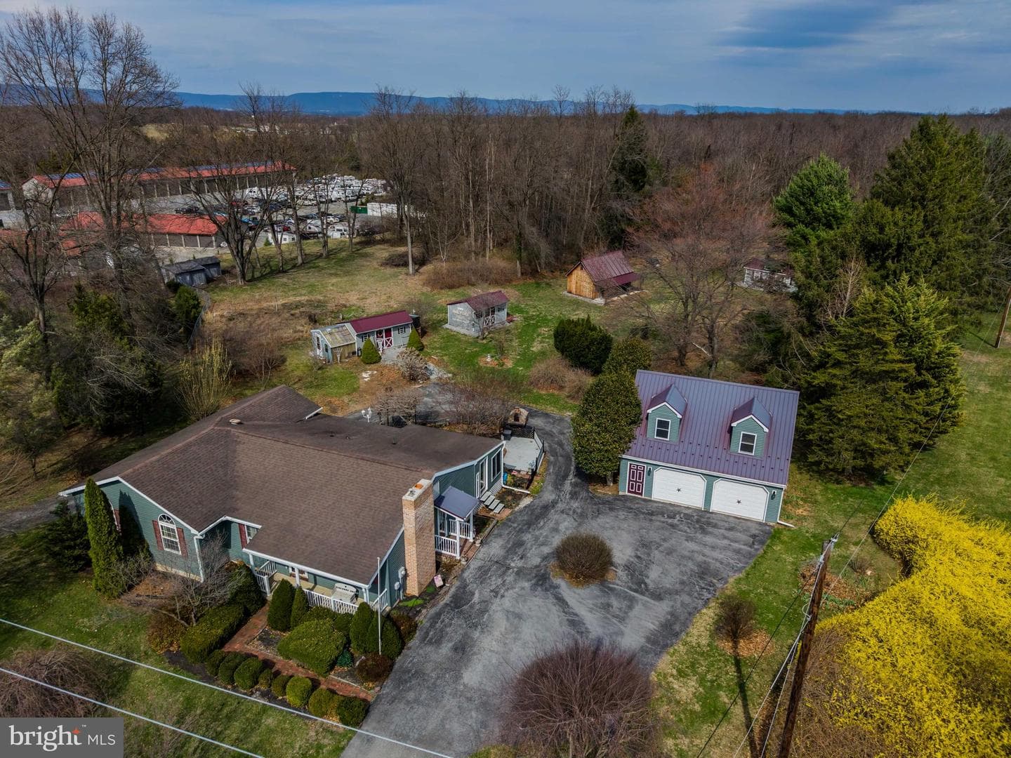 481 Centerville Road photo 3