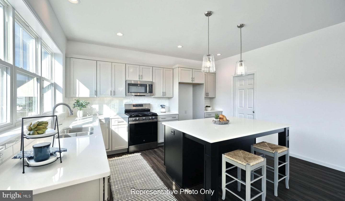 119 Blue Mountain Boulevard photo 16