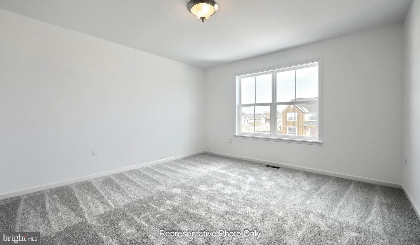 119 Blue Mountain Boulevard photo 32