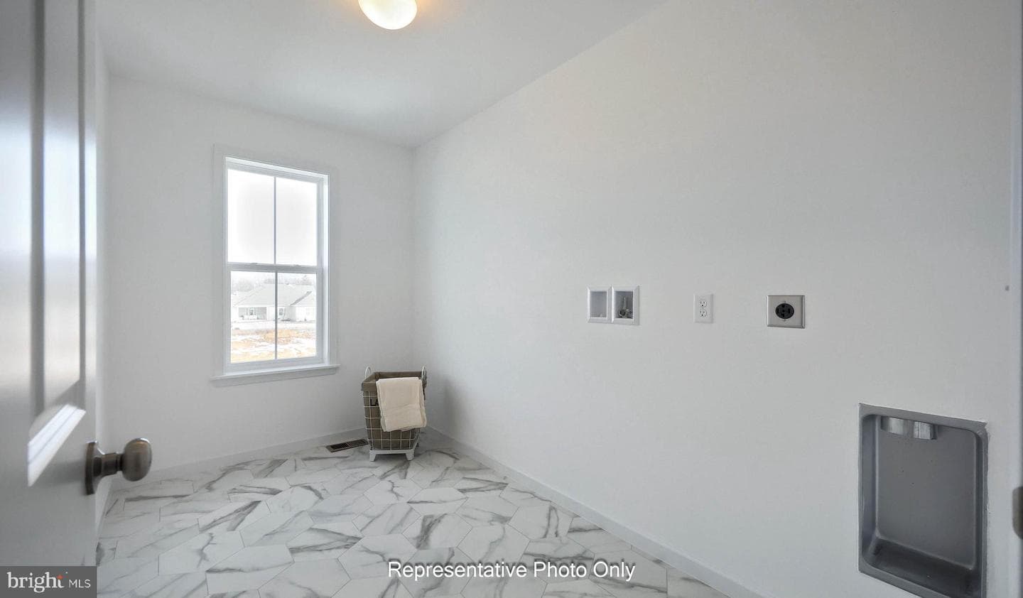 119 Blue Mountain Boulevard photo 34