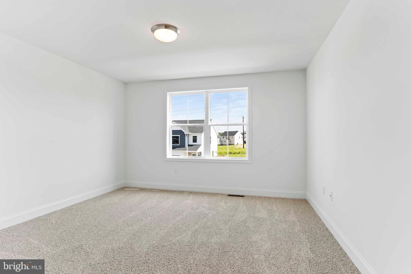 655 Brittany Drive photo 24