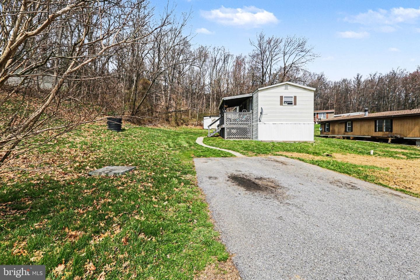 55 Helena Lane photo 16